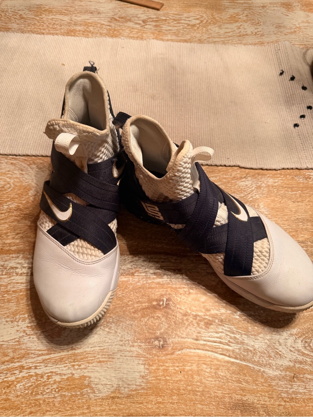 Nike LeBron Soldier 12 SGF Witness sneaker
